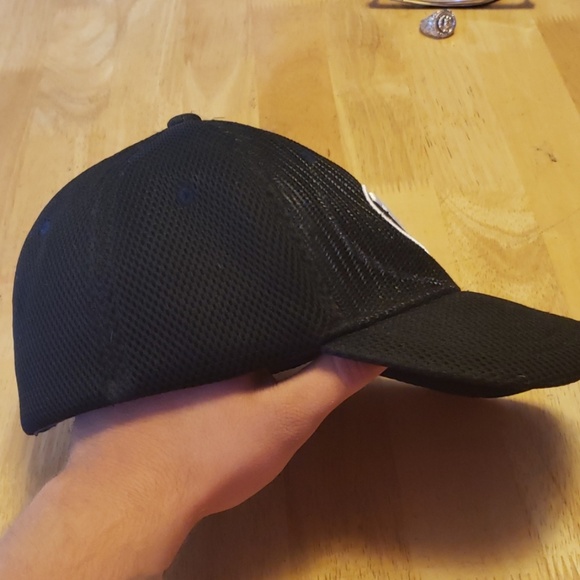 Byu hat - Picture 2 of 5